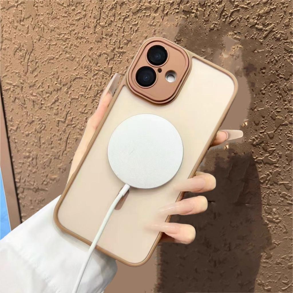 Applicable To Apple 17 Yadun Frosted Skin sensitive Magnetic Suction Phone Case IPhone 16 Full Pack Lens Film Protection Case