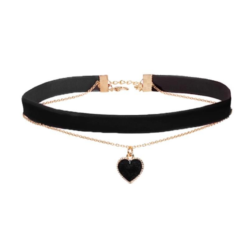 Collier ras du cou en velours noir collier love ras du cou pour femmes chaîne clavicule collier haut de gamme chaîne de cou Harajuku accessoires de cou