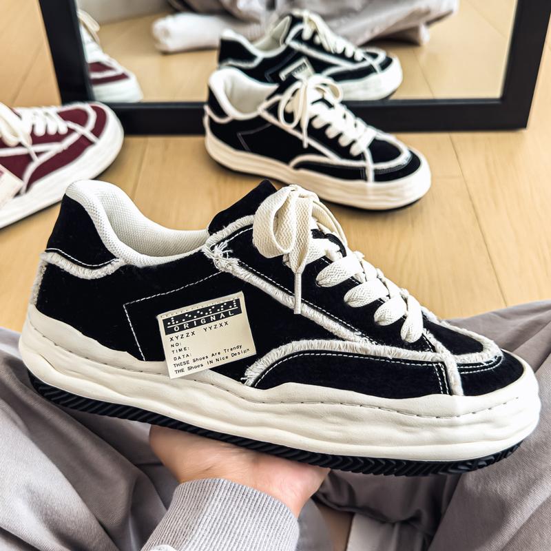 Fashion Suede Leather Mens Sneakers Fashion Trend Casual Shoes  Leisure Walking Casual Shoes Outdoor Skateboard Footwear Tenis Masculino