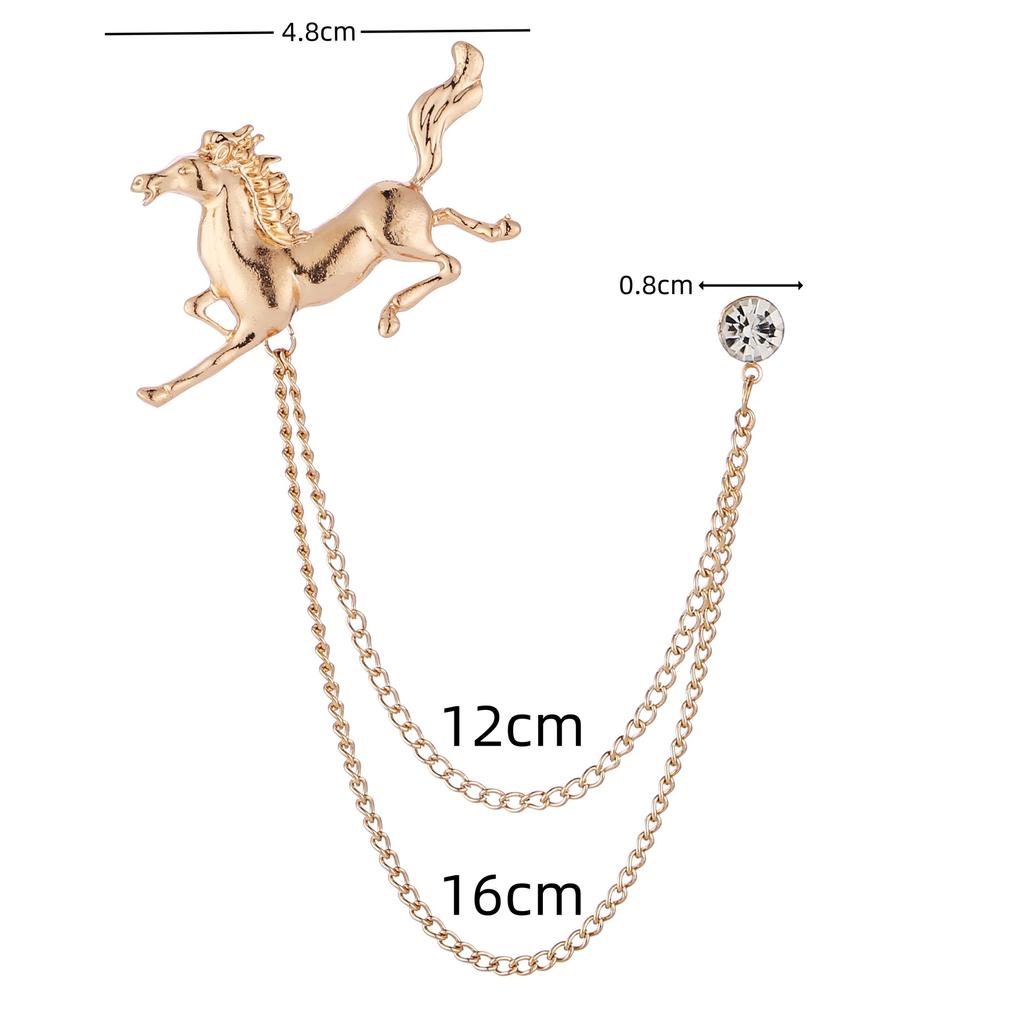 Fashion Metal Rhinestone Brooch for Women and Men Tasse Animal Lapel Pins Eagle Deer Wings Design Collar Pin Jewelry Gifts