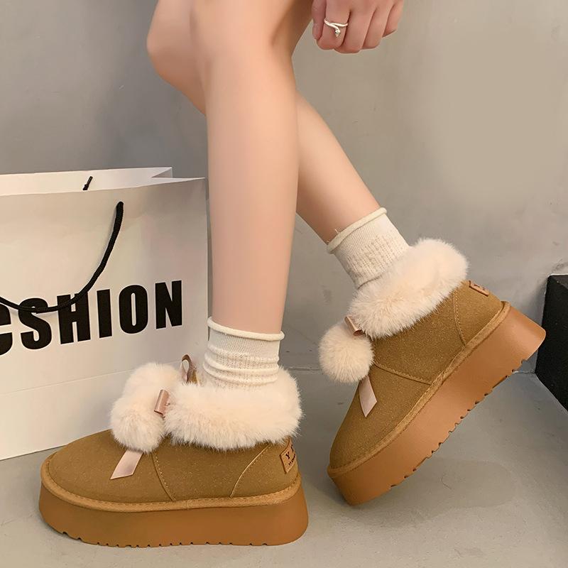 Women's Lightweight Increased Height Thick Sole Winter Warm Fur Integral Snow Boots Plush Lined Non-Slip Casual Sports Cotton Boots Sneakers Fur Shoes