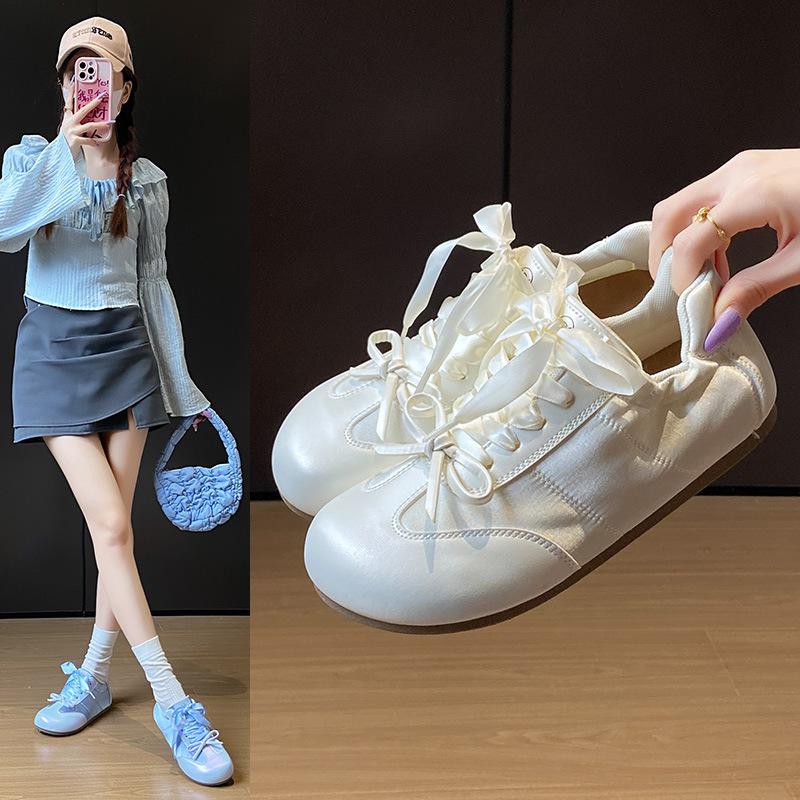 2025 Little White Shoes Women's Summer New Korean Version Ins Female Students Leisure Sports Versatile Board Shoes Street Shot Y10