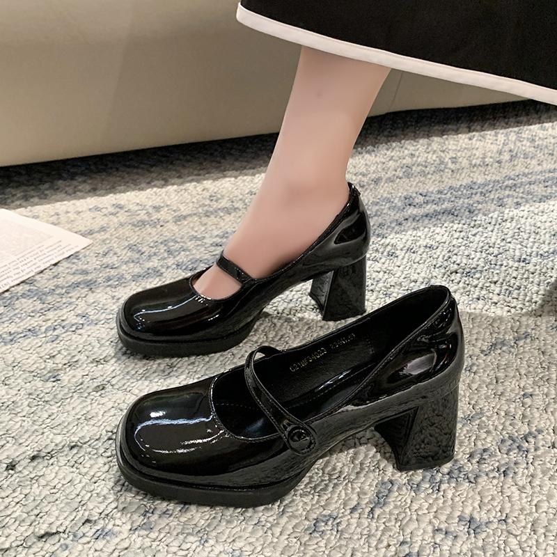 Fashion Spring New Coarse Heel Shoes Women's Fashion Round Head Shallow Mouth Waterproof Anti-slip Wear-resistant High Heels