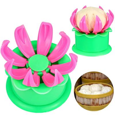1pcs Kitchen DIY Pastry Pie Dumpling Maker Chinese Baozi Mold Baking And Pastry Tool Steamed Stuffed Bun Making Mould Bun Maker