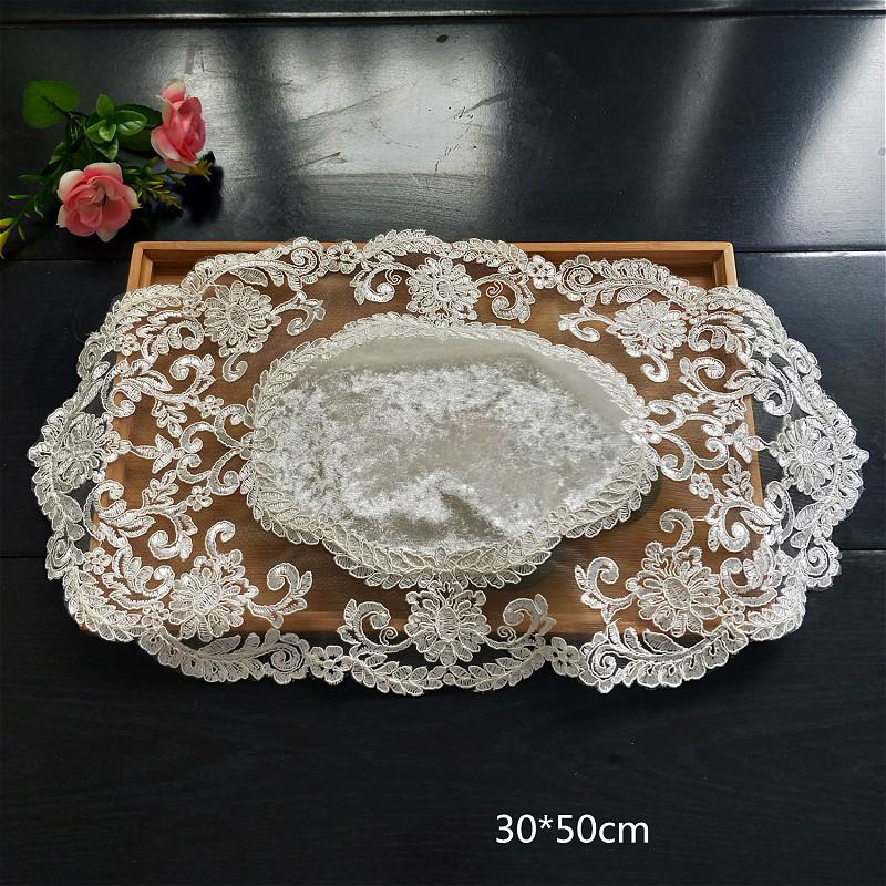 

Европейский бархат кружево вышитый бордюр овальная подставка под приборы еда десерт фрукты напиток крышка спальня балкон кофе скатерть 30x50cm