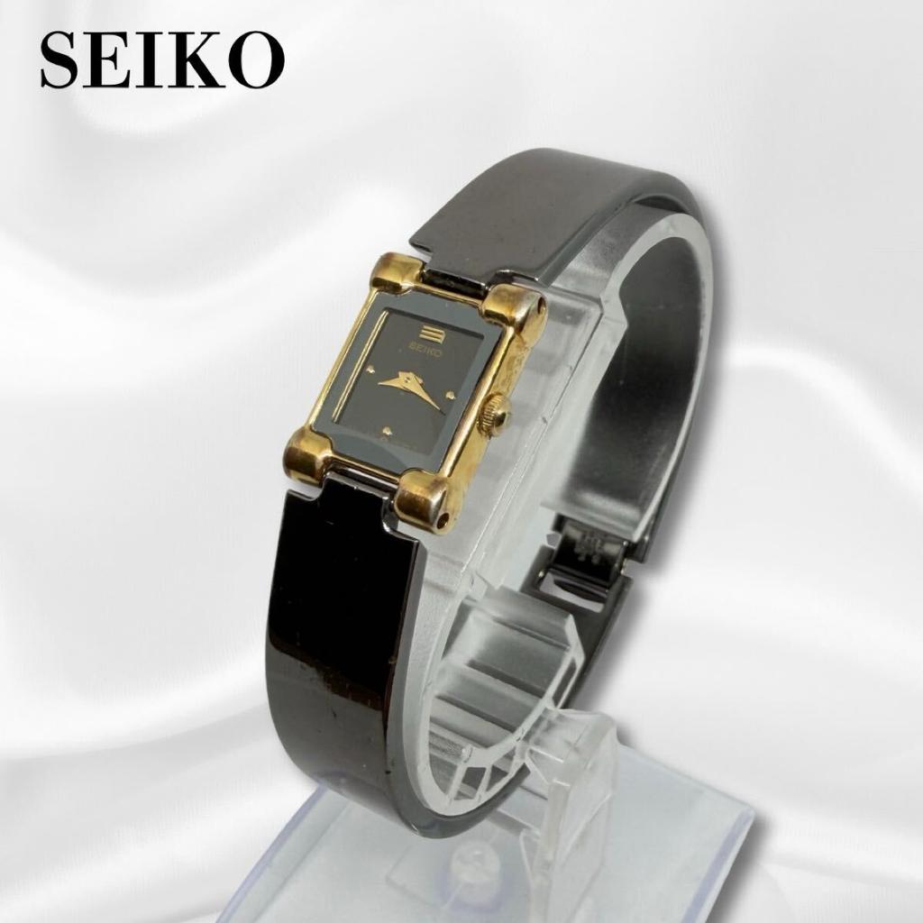 New Battery SEIKO Bangle Watch Square Seiko Quartz Watch Included. 1E20-5750 Women's Working.