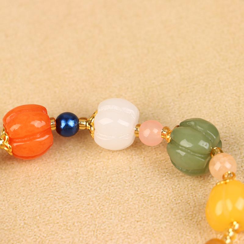 Nefritový náramek pro ženy Etnické korálky z přírodního kamene Společný přívěsek na zápěstí