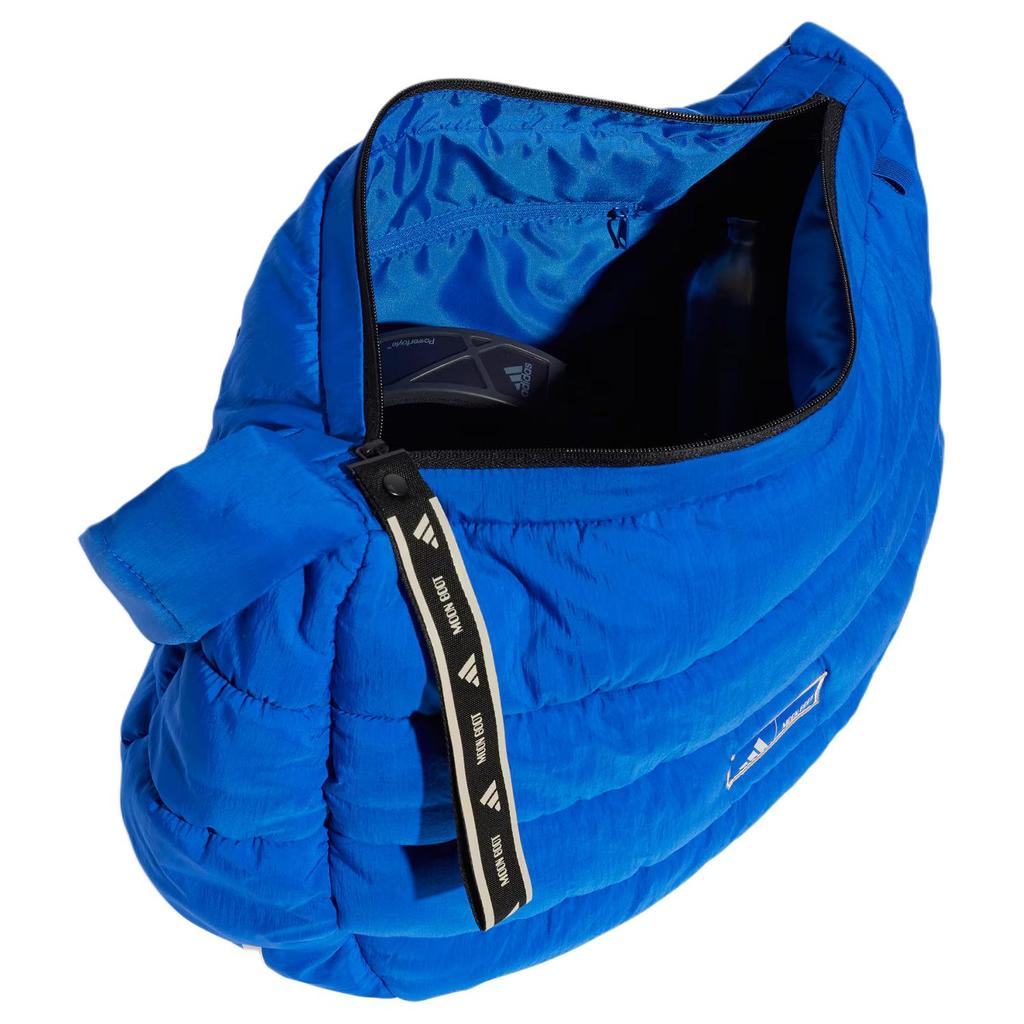 New Adidas X MOON BOOT Collaboration Nylon Shoulder Bag Regular Women's True Blue JE1946