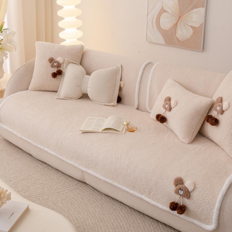 

Sofa Cushion Light Luxury Cute Bear Autumn And Winter Sofa Seat Cushion New Plush Non-Slip Sofa Cover Cover Cloth Towel 70*70cm
