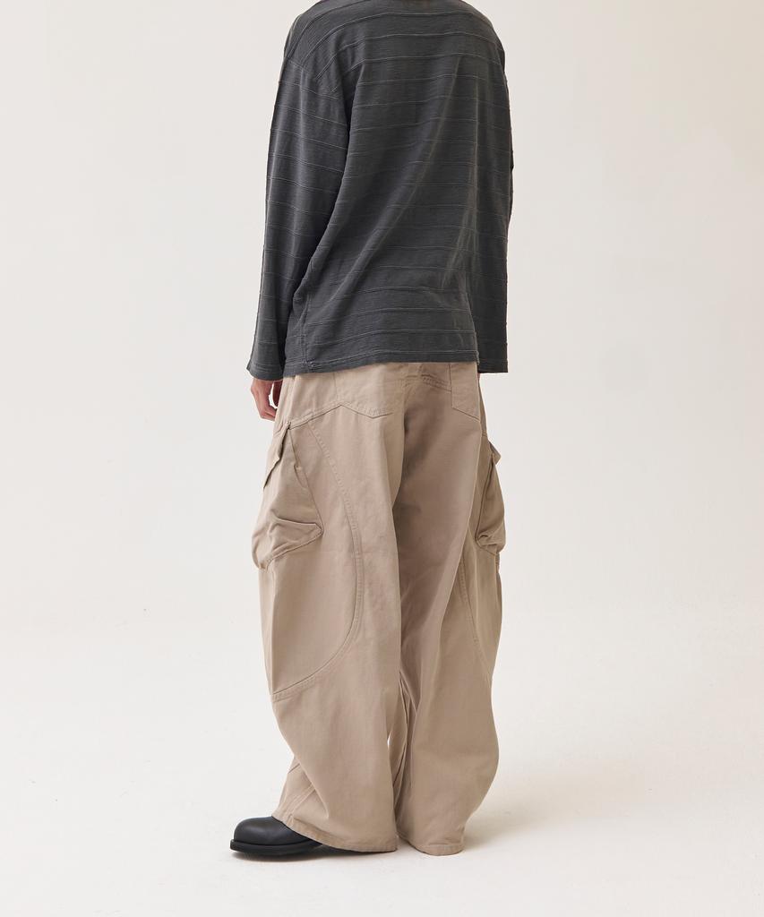 Akesi Carving Washed Cotton Cargo Pants_Beige