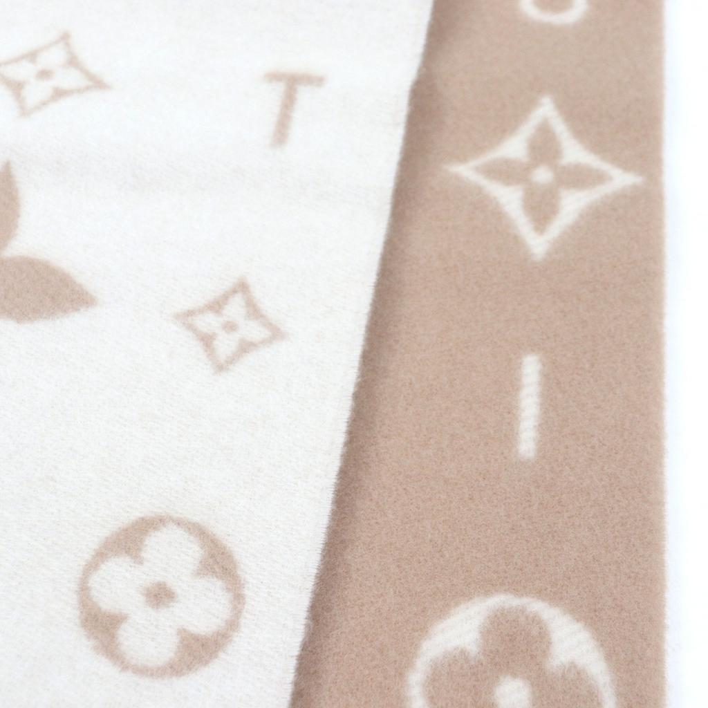 Excellent LOUIS VUITTON Scarf Reykjavik Cloud Scarf Beige Cashmere M97660 Used