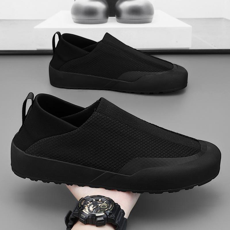 Summer New Mesh Breathable Outdoor Casual Shoes Men's Foot Cover One Pedal Lazy Can Step On the Heel Sports Men's Shoes