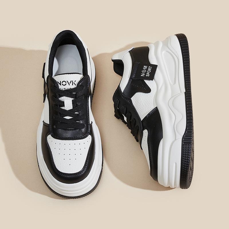 2024 Women's White Genuine Leather Height-Increasing Round Toe Casual Sneakers
