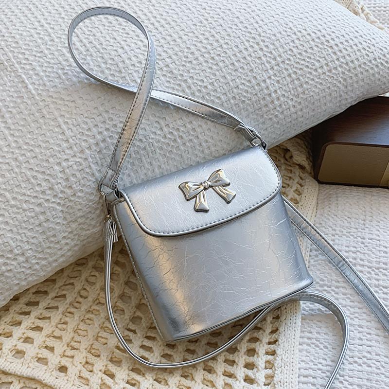 Stylish Small Square Bag 2024 New Summer Fresh Shoulder Bag For Women Chic Black