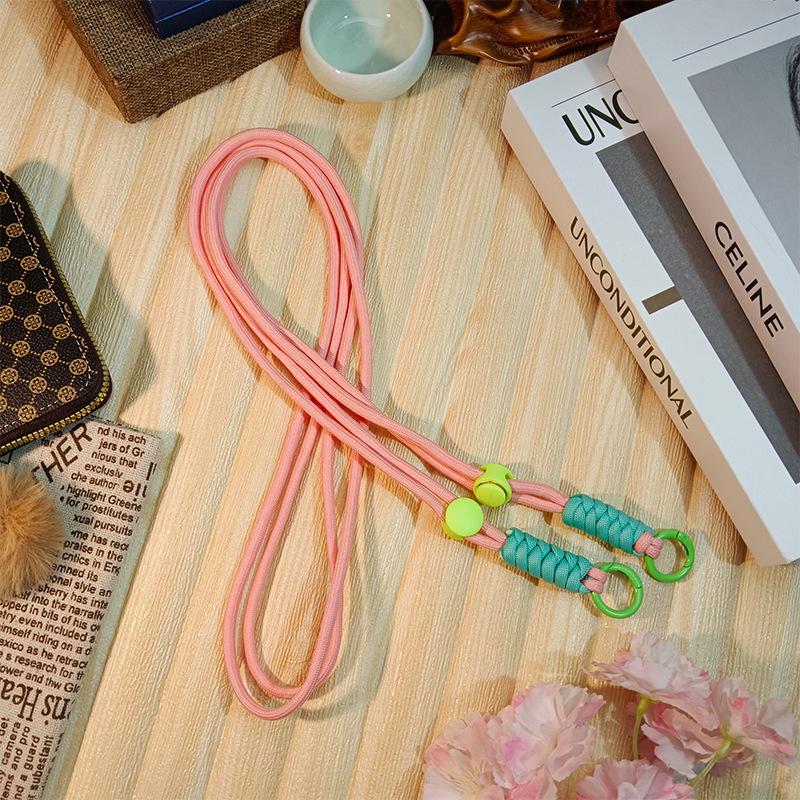 Lanière de téléphone croisée tressée réglable anti-perte avec clip arrière et sangle pour gants de ski