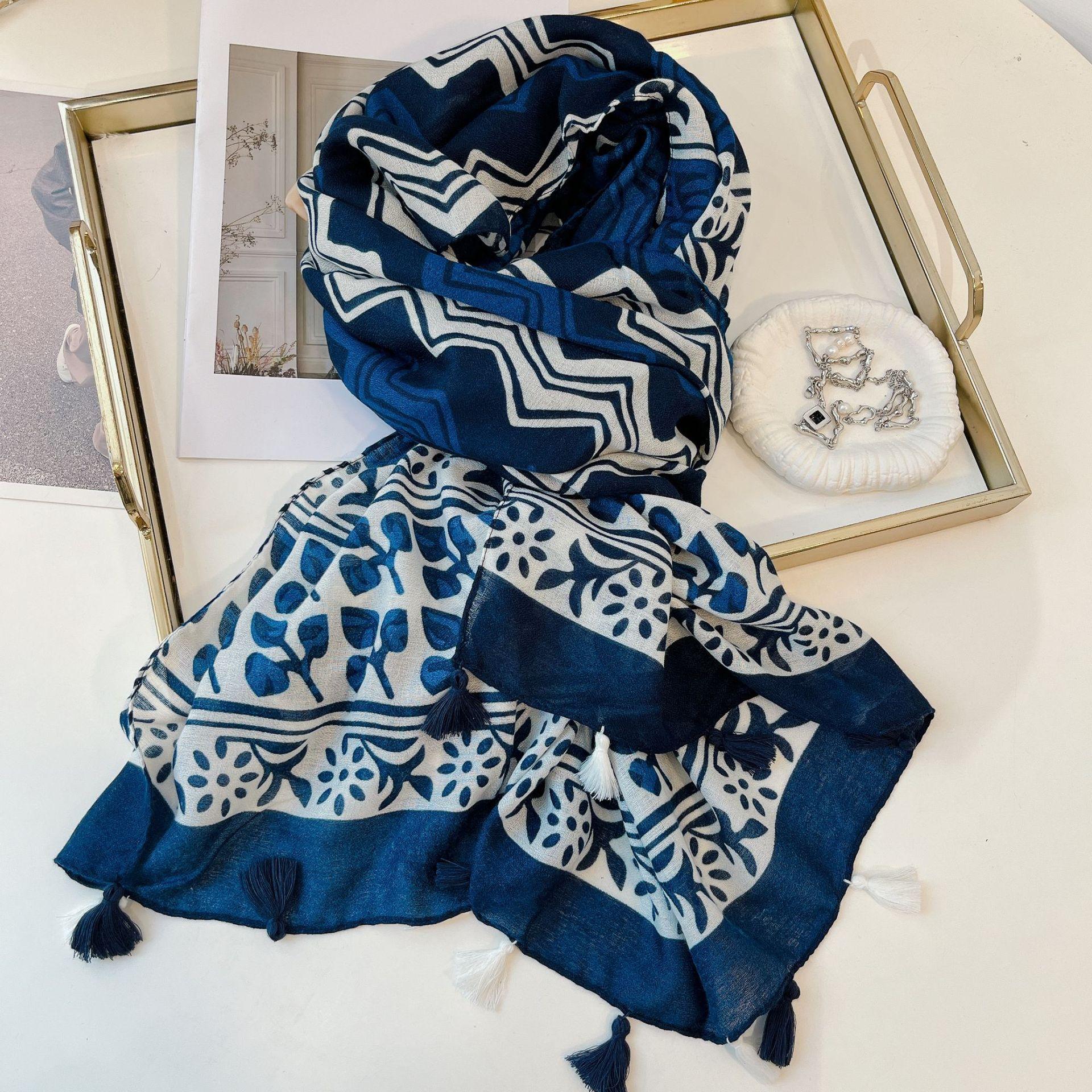 

Breathable Lovely Floral Polyester Soft Scarf Boho Chic Tassel Shawl Women Perfect for Travel & Casual Muslim Hijab 180*90Cm