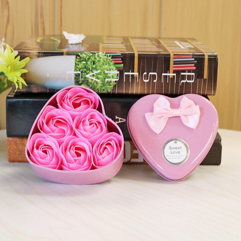 6Pcs Heart-shaped Rose Gift Box Simulated Rose Soap Flower Mother's Day Rose Gift Box Valentine's Day Rose Gift Wedding Souvenir