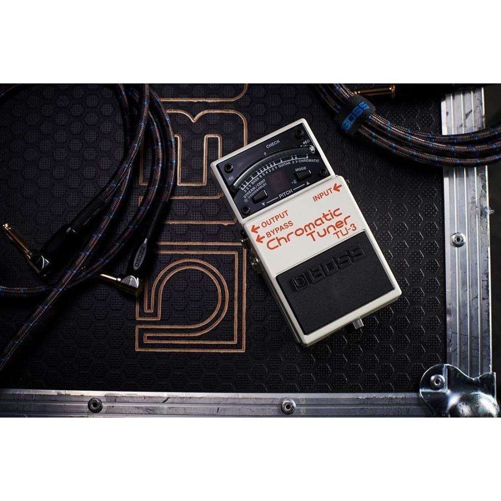 BOSS Chromatic Tuner with Power High Brightness Mode for High Perfect for Live and Band Performances TU-3 Supply, Visibility, Performances, Guitar,
