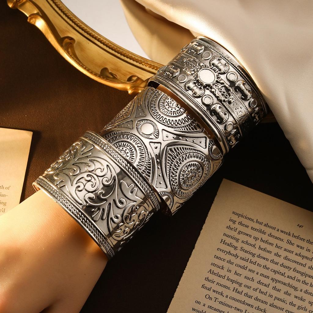 Bohemian Ethnic Style Tibetan Bracelet, High-end Ancient Silver Open Bracelet, Personalized Trendy Cool Arm Ring Jewelry.