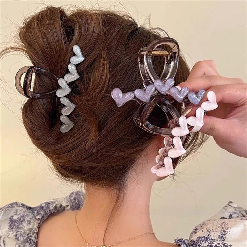 Sweet Translucence Heart Hair Claw For Women Girls Elegant Love Hair Claw Clip Hairpin Hair Accessories