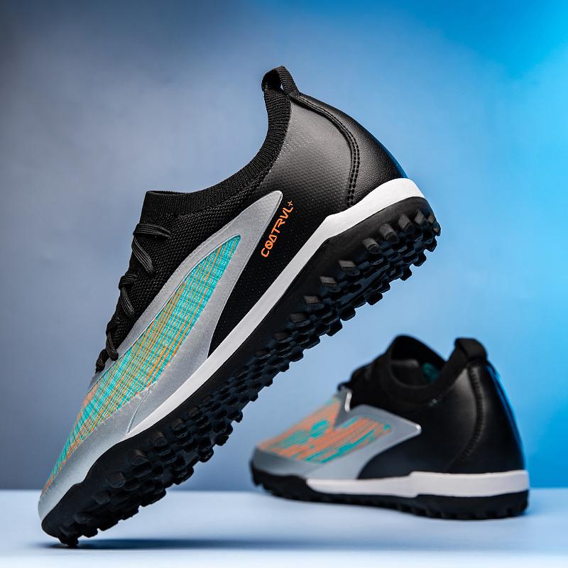 Fresh Men Professional Football Boots for Comfortable Sneakers Soccer Shoes for Match Ultralight Futsal High-quality TF/FG Unisex Hot Sale Cleats