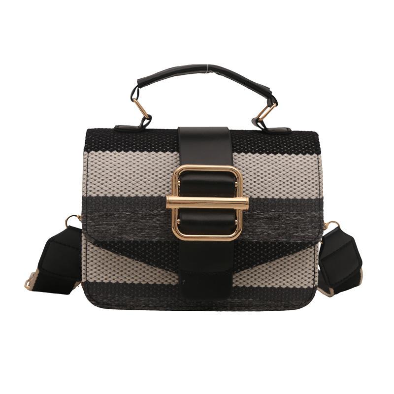 2025 new fashion shoulder bag niche design portable small square bag women's bag winter foreign style messenger bag