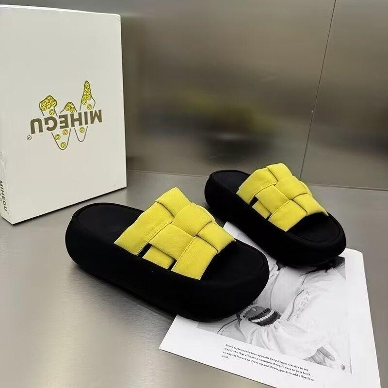 Sandals Premium Bread Summer New Pineapple Gold Fork Versatile Platform Beach Shoes