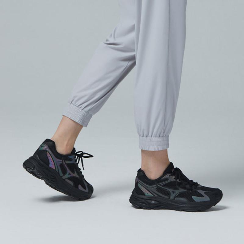 Mizuno Racer S 'Black' Sneakers D1GH223501