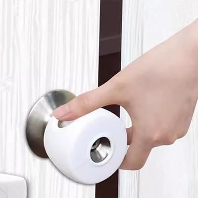 Nábytkové kování a díly – Kliky na dveře