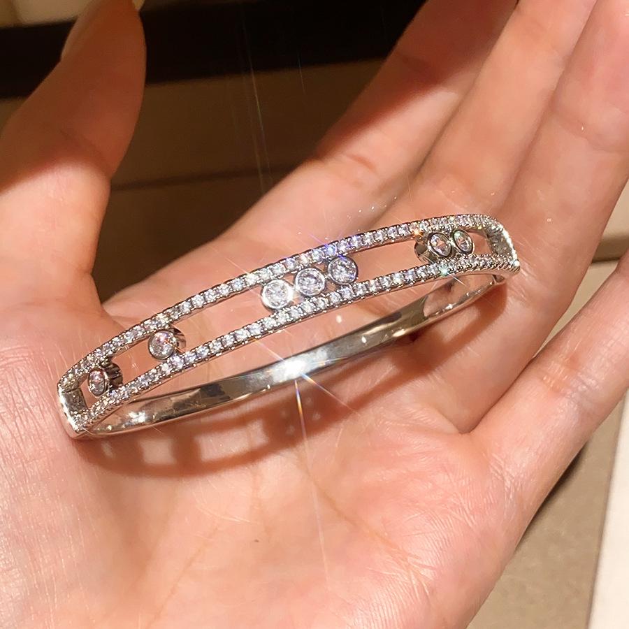 Star Trail 18K Gold-Plated Zircon Square Bracelet: High-End Cold Style Jewelry