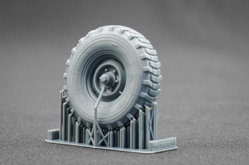Unimog 404 R20 X V2 Wheel Set for AK and Revell Plastic Model Kits SCXWM35023S Scale-X 1/35 11.0 Weight-Deforming (5-Piece Set) ICM, Interactive,