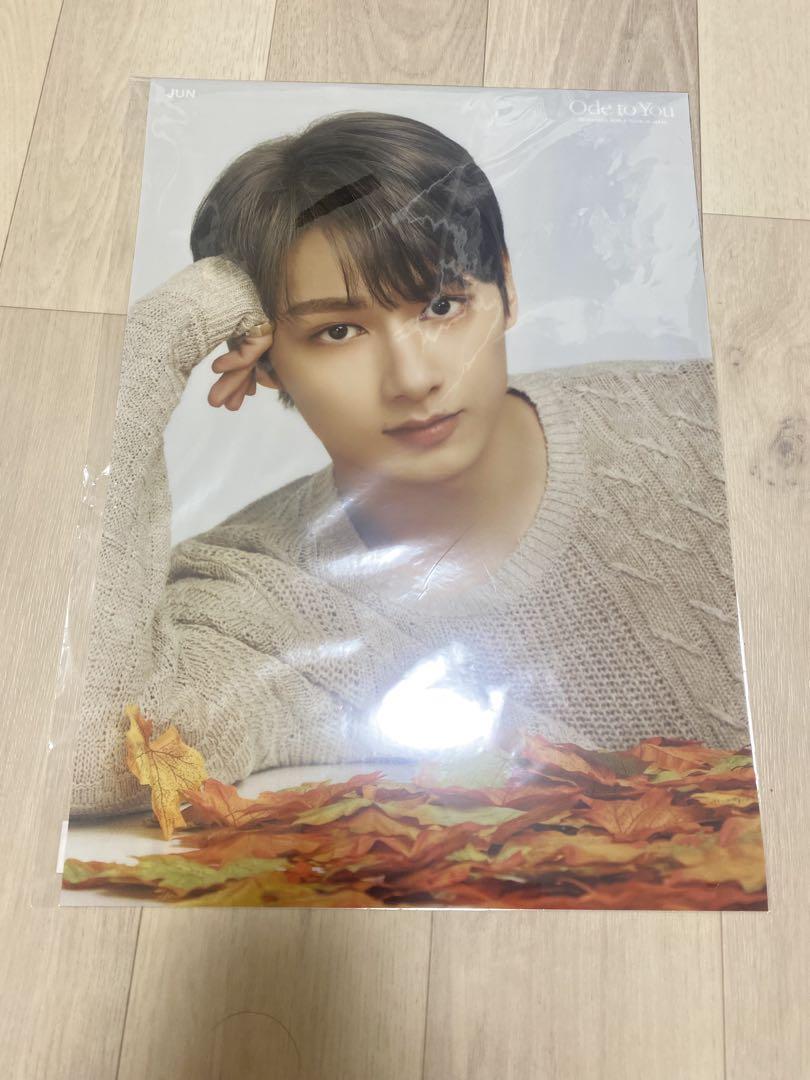 

[USED] Seventeen Jun Ode to You Clear Poster