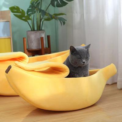 Literie pour animaux de compagnie en forme de banane Nid confortable pour chat Tapis Coussin d'hiver Chaud Doux Drôle Sac de couchage mignon et douillet pour chien Accessoires mignons