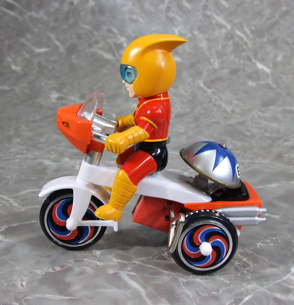 ART STORM EX Tricycle [Mazinger Z] Series 2nd Release: Koji Kabuto Retro Color Ver. Type B Wind-Up Tricycle Figure