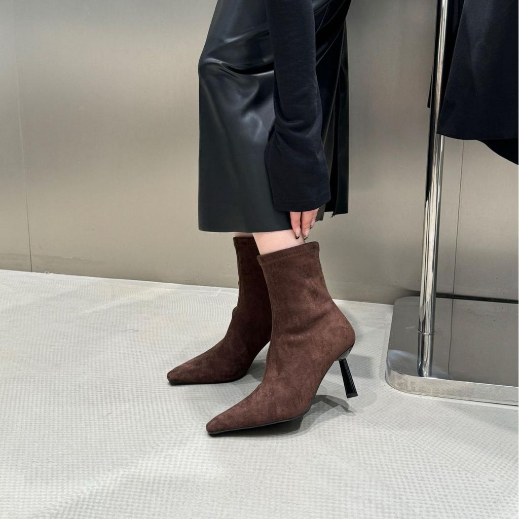 2025 Winter New Pointed Suede Stiletto Sexy Elastic Thin Boots Versatile Knight Martin Short Boots Women