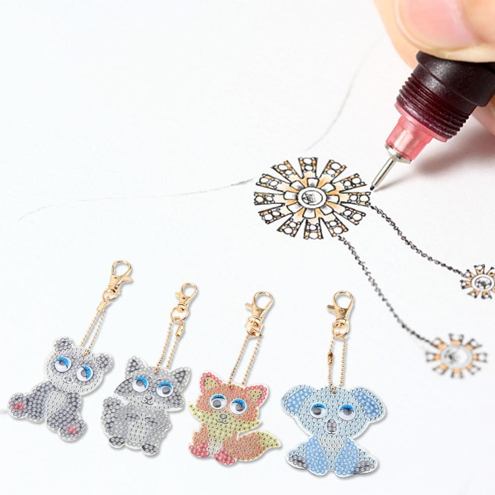 4 stuks Strass Diamant Schilderen Sleutelhangers Hanger Zelfklevend Hars Diamant Sleutelhangers Hars Dier Cartoon Dier Sleutelhanger