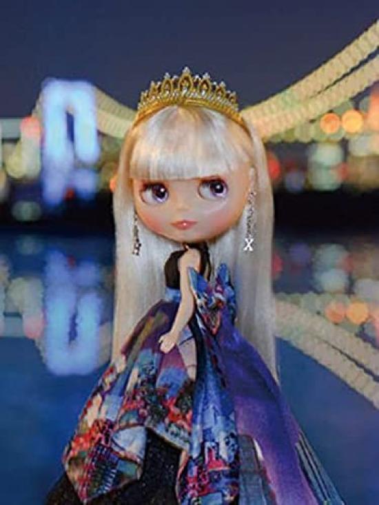 

Токио CWC Limited 19-я годовщина Токио Яркая Нео Блайз