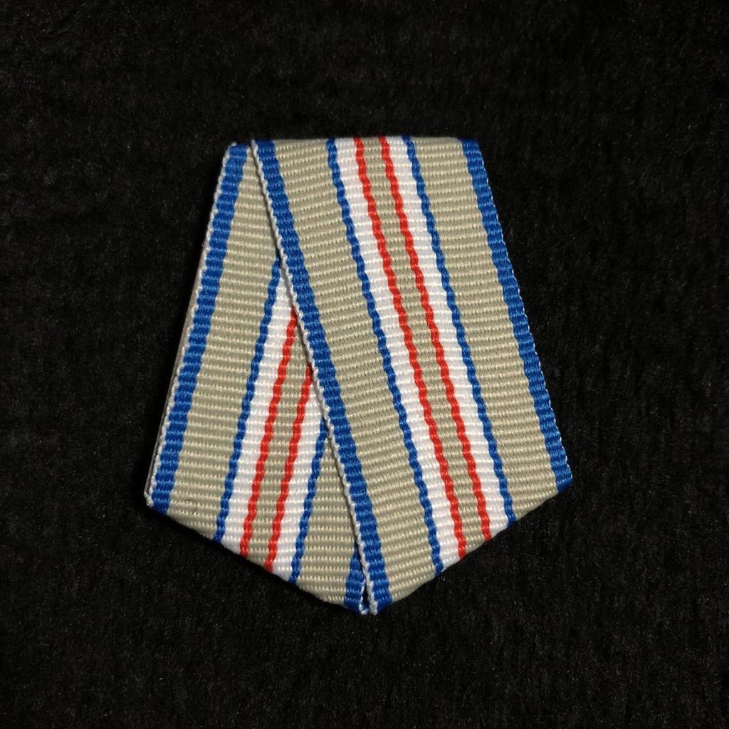 Soviet Medals: Aluminum Hanging Plates with Colored Ribbon & Brooch Accessories