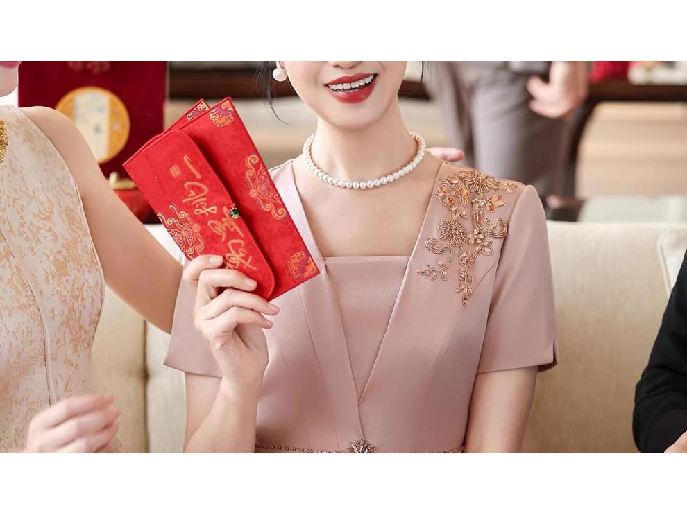 NRM8001 Elegant Pink Wedding Banquet Dress for Mother of the Bride, 2026 New Style
