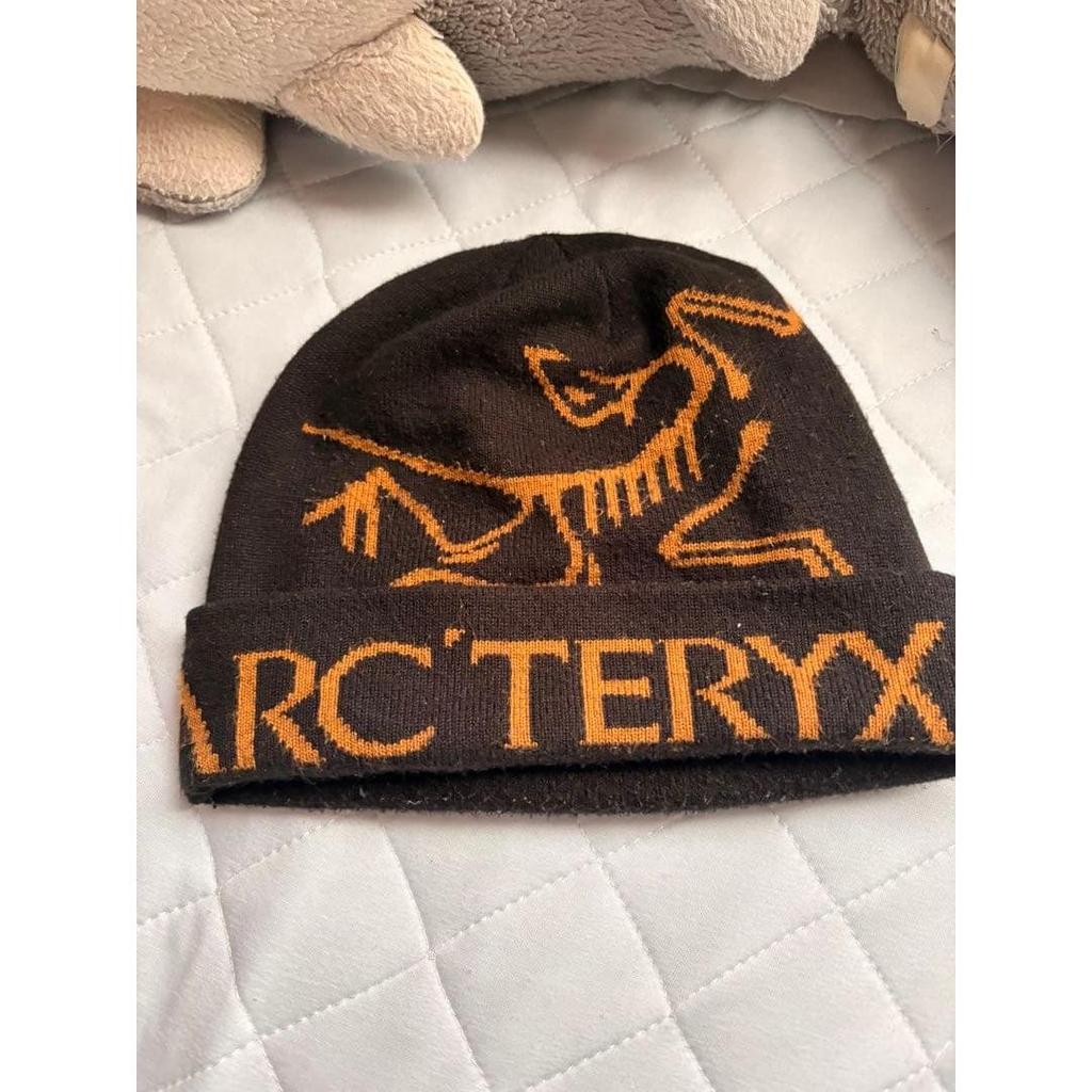 Used ARC'TERYX BIRD WORD TOQUE knit hat