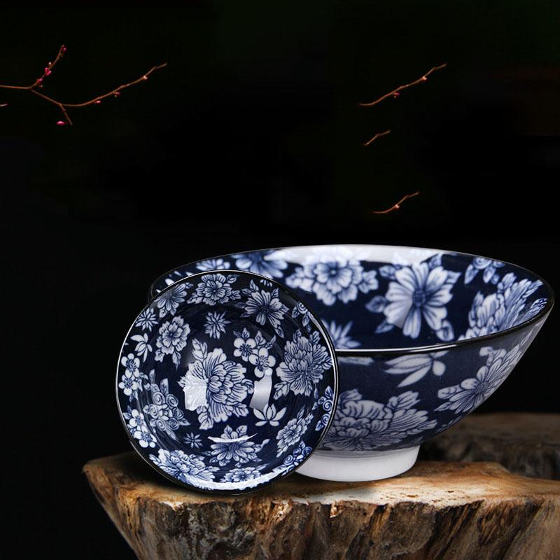 Čínský modrobílý porcelánový šálek na čaj Ručně malovaná čajová souprava Malá čajová miska Šálky na květinový čaj Čajové příslušenství Nápojové sklo Velkoobchod