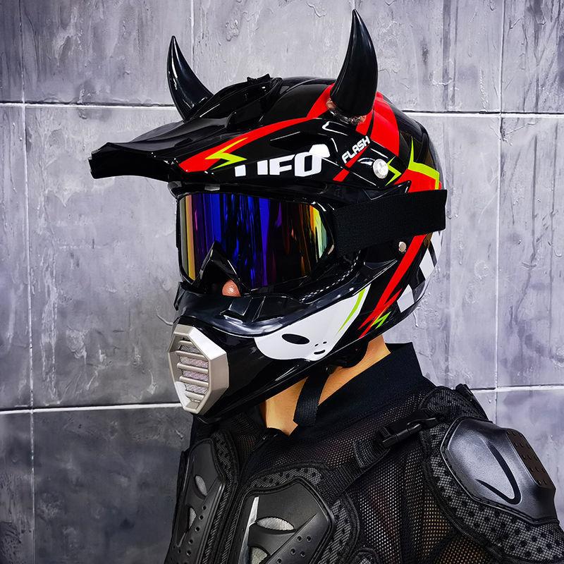 Summer off-road men and women off-road helmet electric bicycle helmet four seasons Internet celebrity helmet bicycle helmet student handsome