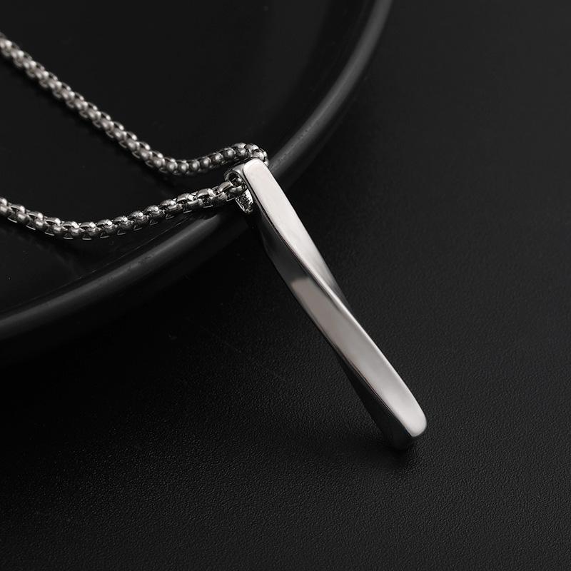 Men's Necklace Lady's Necklace New Pendant Necklace Tide Hip Hop Necklace Stainless Steel Pendant Jewelry