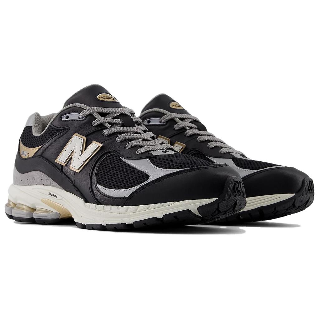 New Balance 2002R Schwarz Meersalz Gold Metallic Unisex Sneaker M2002RPO