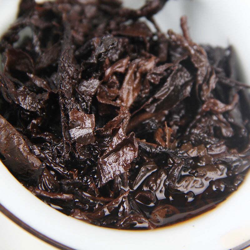 357g Menghai Zralý Puerh Čajový Koláč Gongbing Pu-erh Vařený Čaj Yunnan Starý Pu'er Čaj