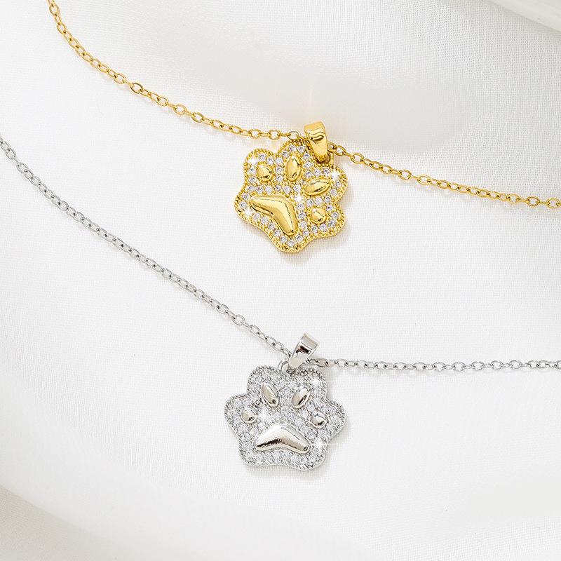 Fresh Sweet Cat Paw Pendant Necklace with Zircon Inlay, Stainless Steel Fashion Jewelry