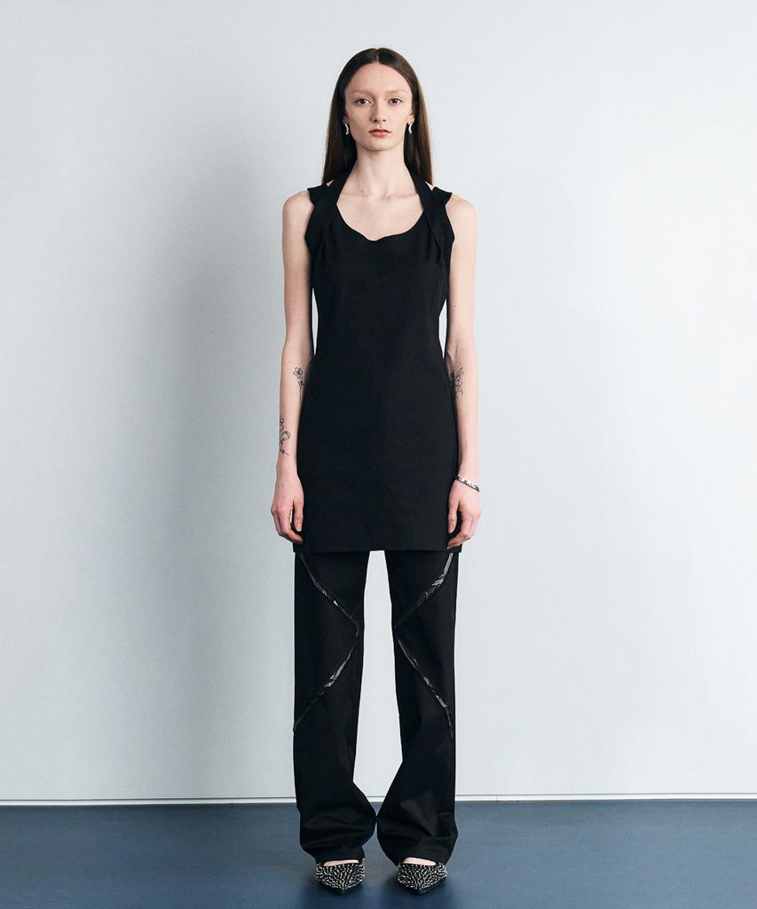 Sillot Twist Neck Sleeveless Mini Dress (Black)