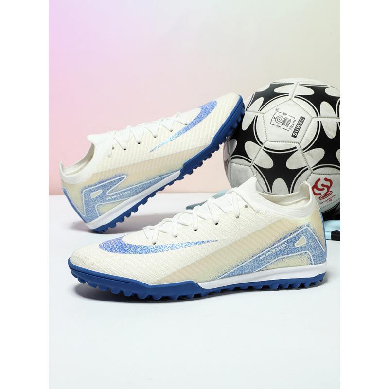 

Spike Football Shoes Youth Students Grass Professional Game Training Football Shoes Shattered Nails Lightweight Football Shoes 45