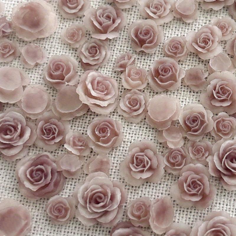 50 pezzi 3D Mix Dimensioni Bellissimi Fiori di Rosa in Fiore Resina Adesivo Nail Art Strass Decorazioni Manicure Unghie Charms