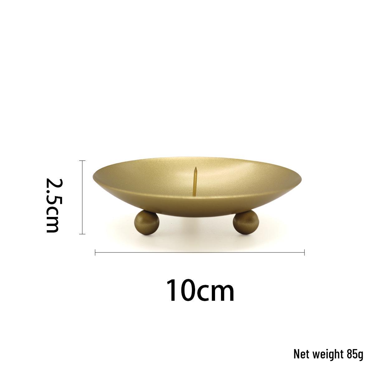 

Элегантный европейский подсвечник из черного металла с игольчатым основанием